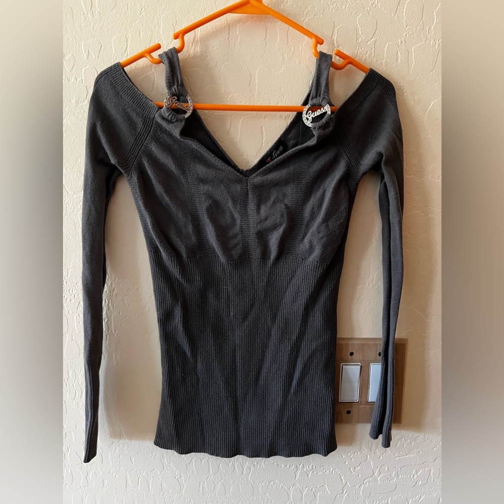 Guess Long Sleeved Open-Shoulder Blouse